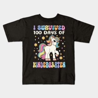 I Survived 100 Days of Kindergarten Girls Teacher Groovy Unicorn Kids T-Shirt